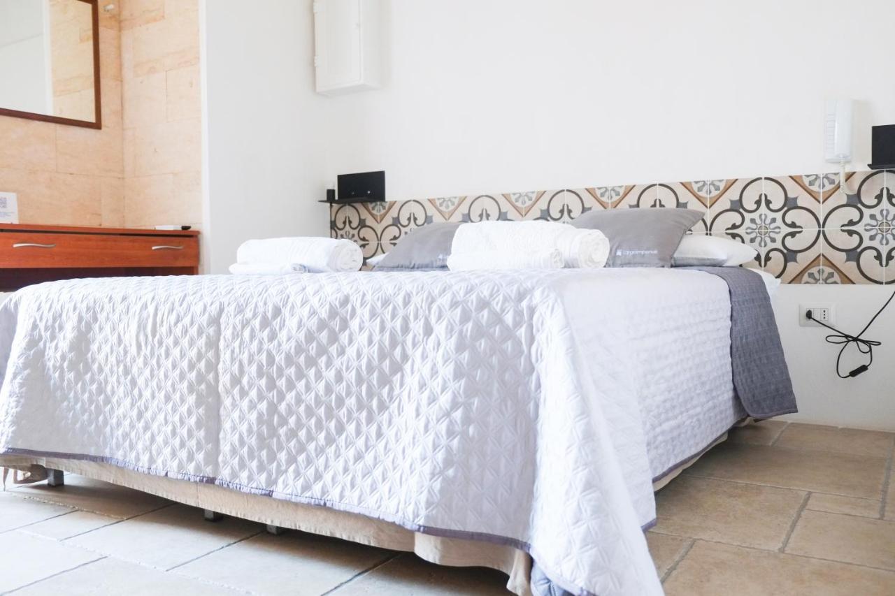 Largo Imperiali B&B Avetrana Exteriör bild