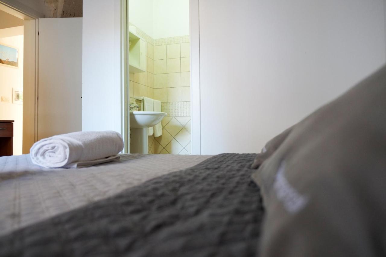 Largo Imperiali B&B Avetrana Exteriör bild